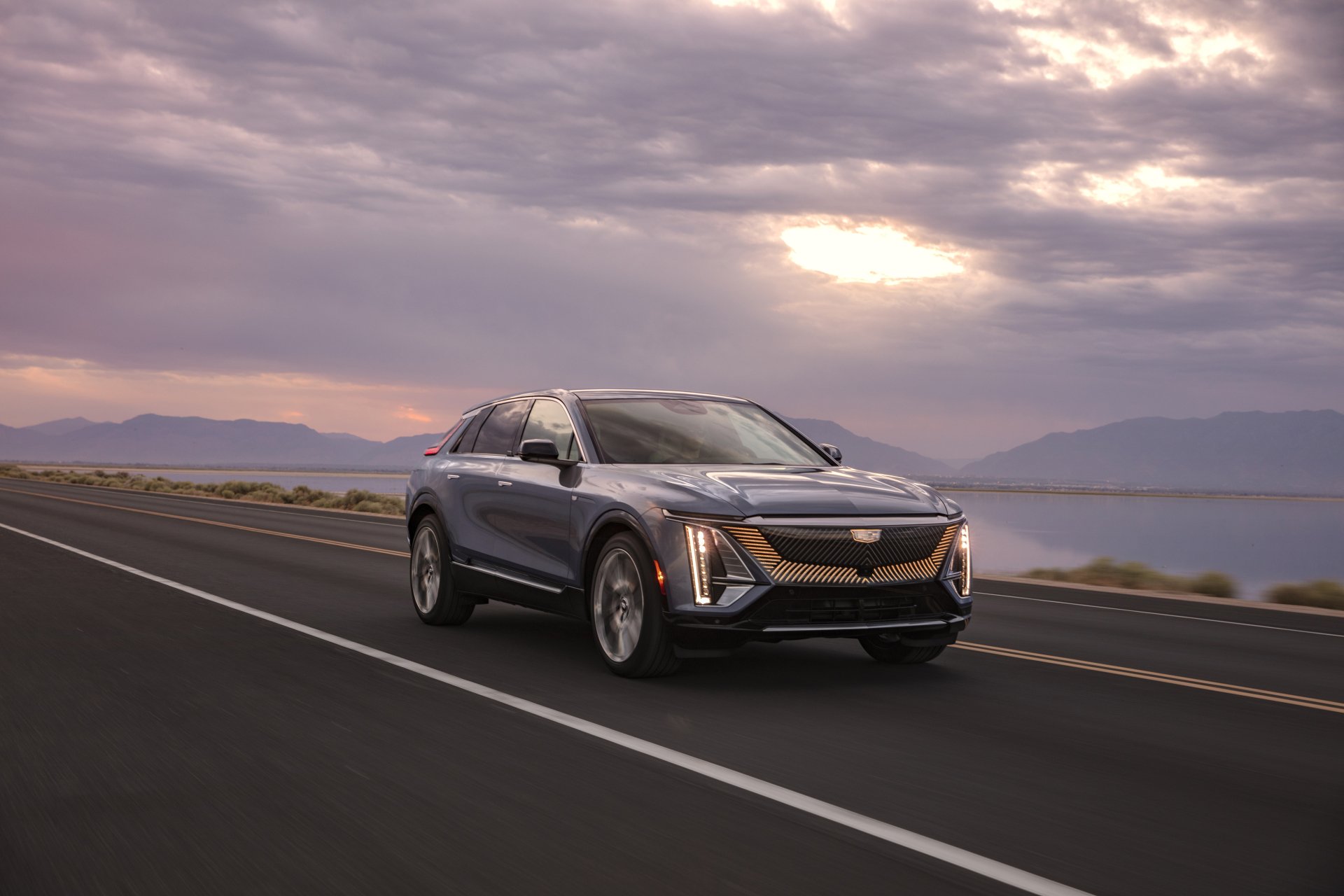 Download Vehicle Cadillac Lyriq 4k Ultra HD Wallpaper