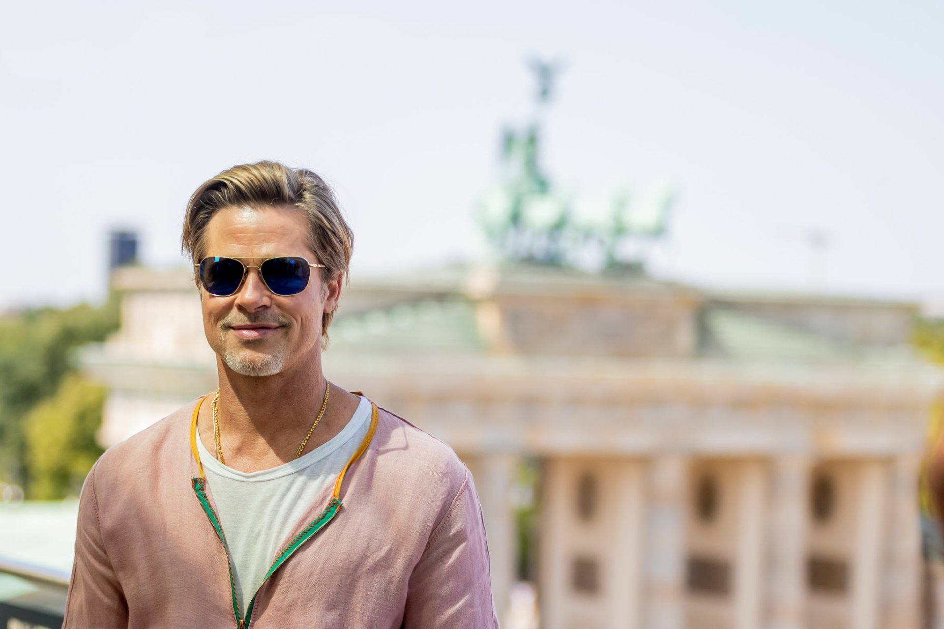 Download Celebrity Brad Pitt HD Wallpaper