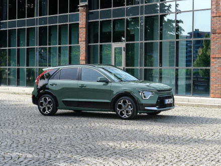 vehicle Kia Niro HD Desktop Wallpaper | Background Image