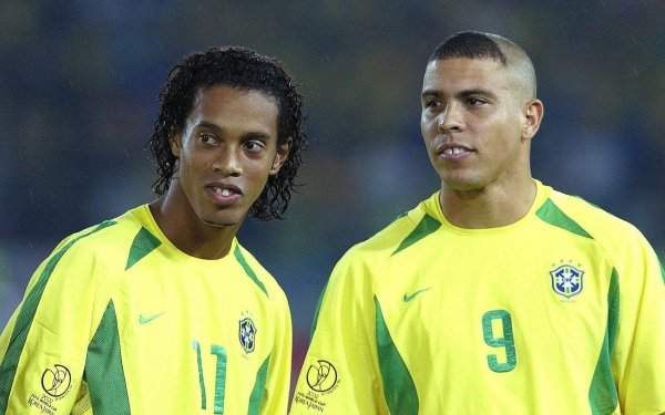 Sports Brazil National Football Team Soccer National team Ronaldo Nazário Ronaldinho HD Wallpaper | Background Image