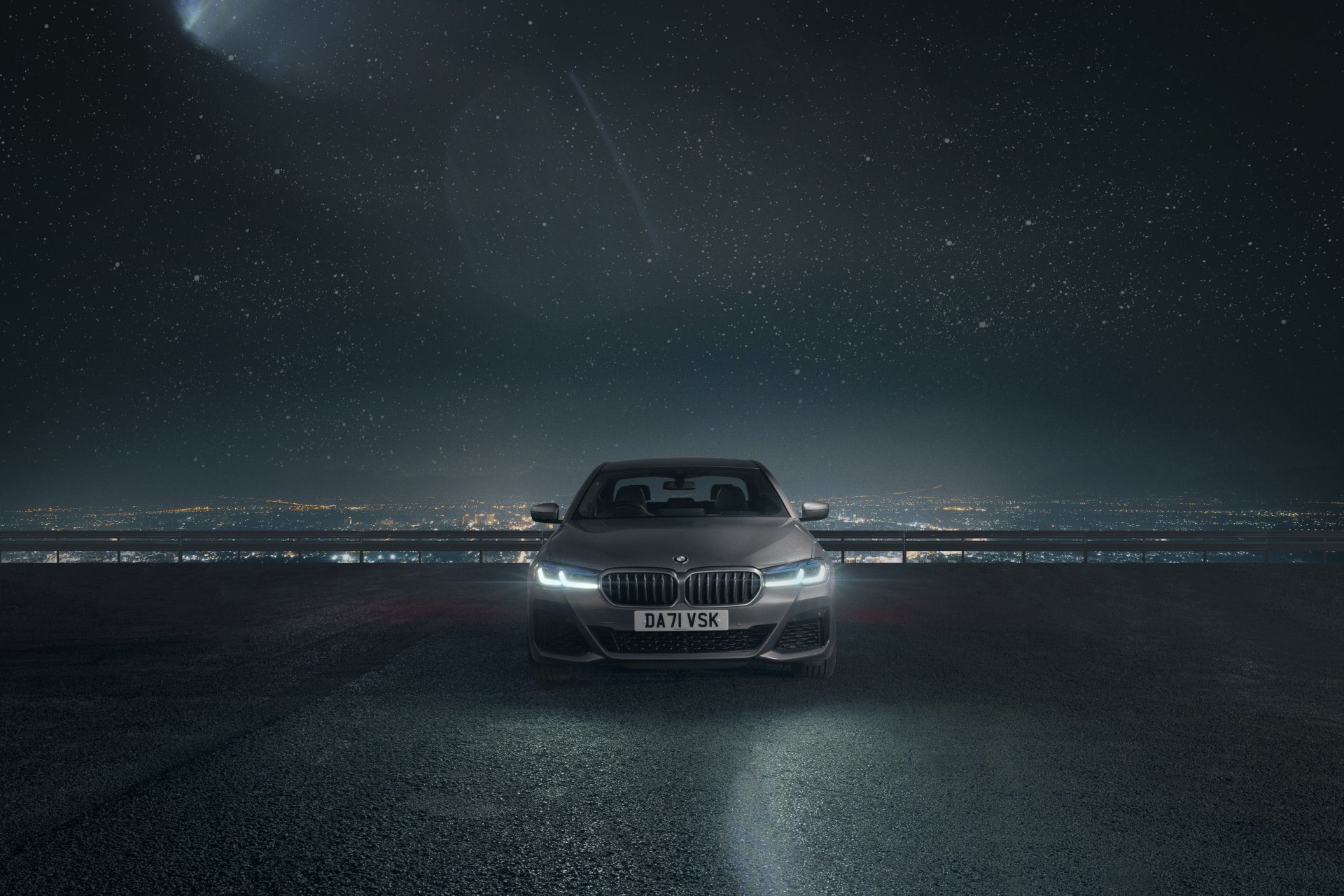 Download Vehicle BMW M550i 4k Ultra HD Wallpaper