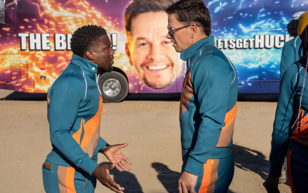 Mark Wahlberg Kevin Hart movie Me Time HD Desktop Wallpaper | Background Image