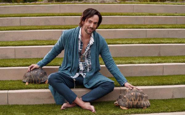 Luis Gerardo Méndez movie Me Time HD Desktop Wallpaper | Background Image