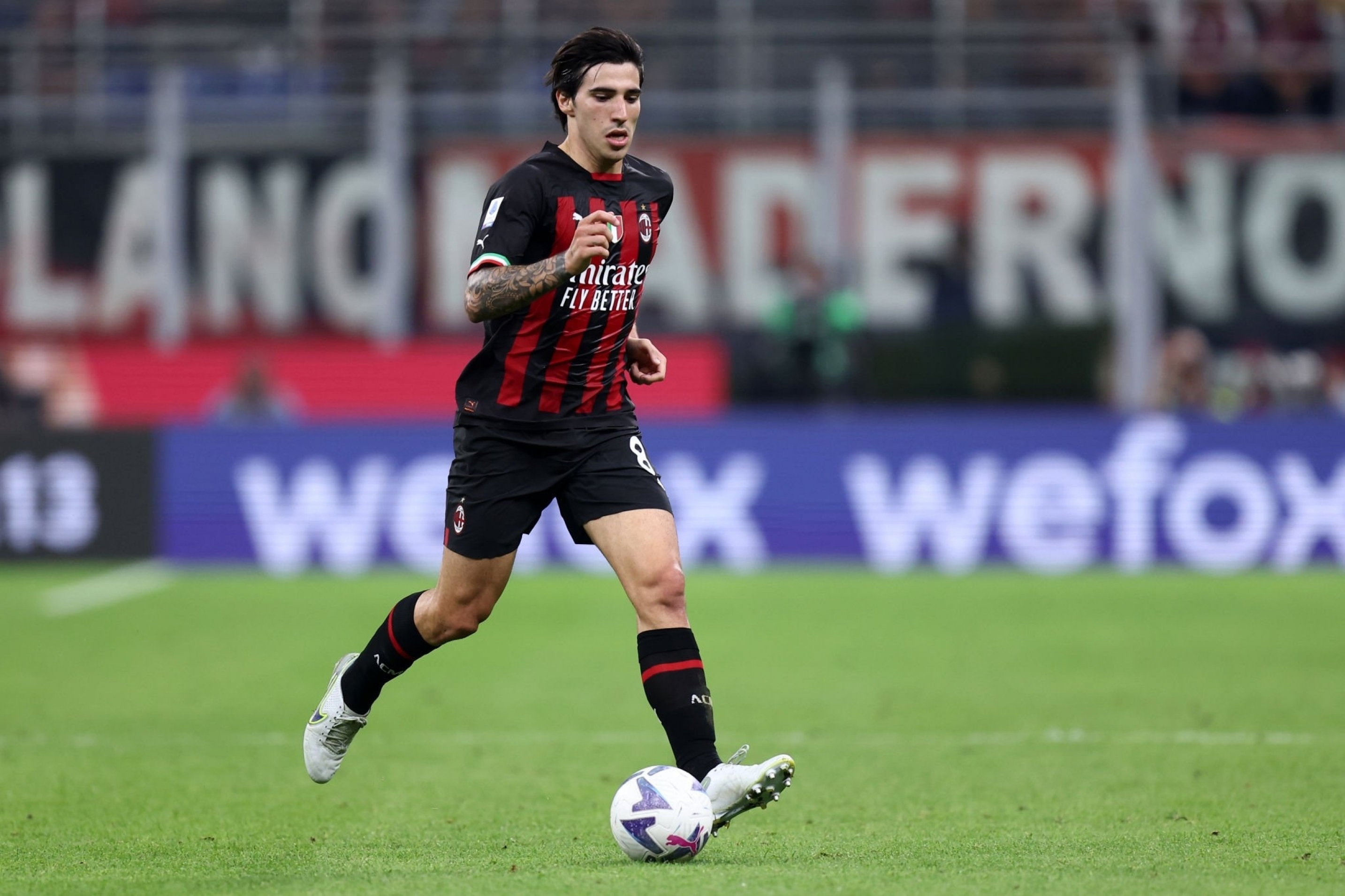 Download A.C. Milan Sandro Tonali Sports HD Wallpaper