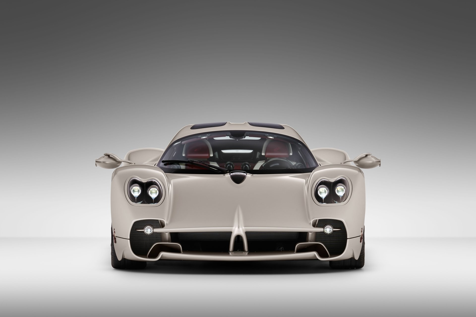 Download Vehicle Pagani Utopia 8k Ultra HD Wallpaper