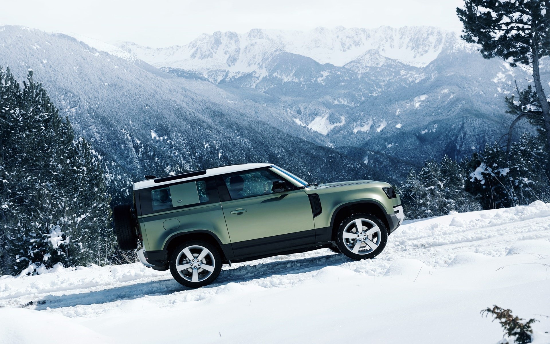 Download Vehicle Land Rover Defender HD Wallpaper
