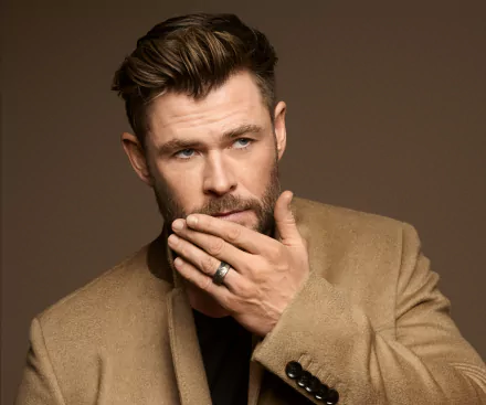Celebrity Chris Hemsworth HD Desktop Wallpaper | Background Image