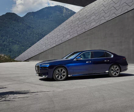 vehicle BMW 7 Series HD Desktop Wallpaper | Background Image