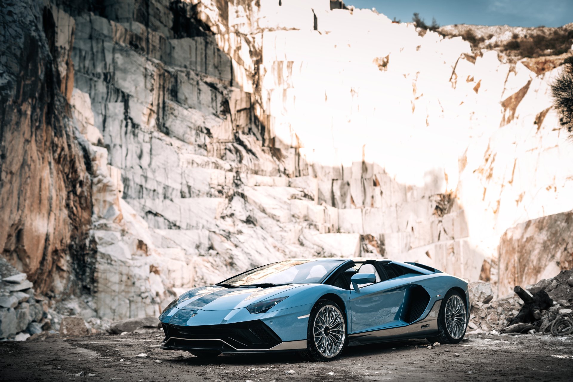 Download Vehicle Lamborghini Aventador LP 780-4 Ultimae 4k Ultra HD Wallpaper