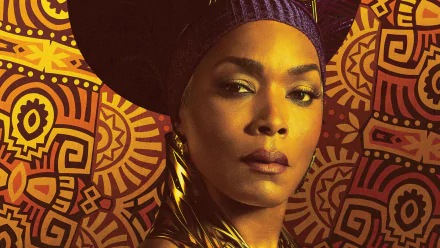 Angela Bassett As Ramonda