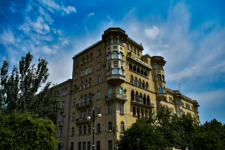  The building of Buzovnaneft