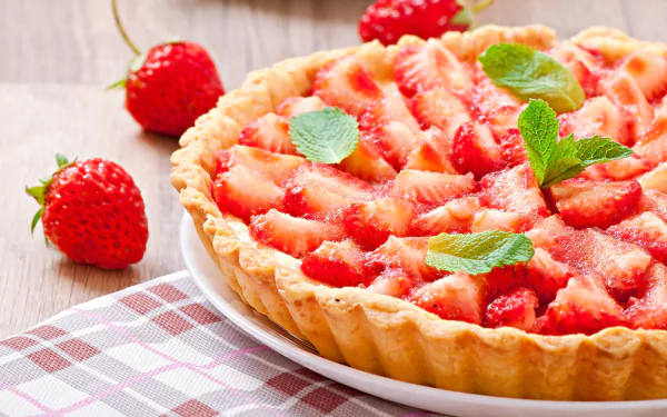 A tantalizing pie, a feast for the eyes. Perfect as a desktop wallpaper for food enthusiasts.
