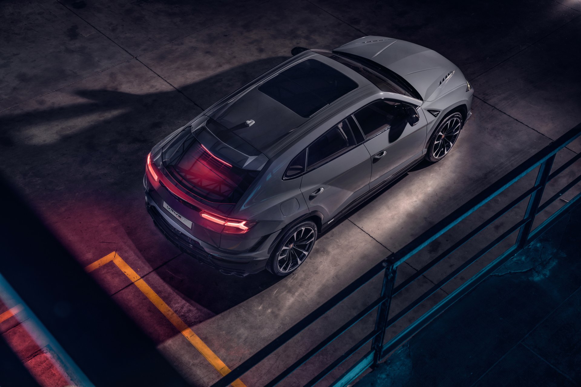 Download Vehicle Lamborghini Urus S 4k Ultra HD Wallpaper