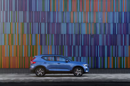 vehicle Volvo XC40 HD Desktop Wallpaper | Background Image