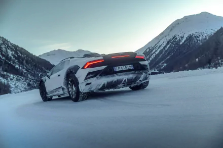  2024 Lamborghini Huracán Sterrato