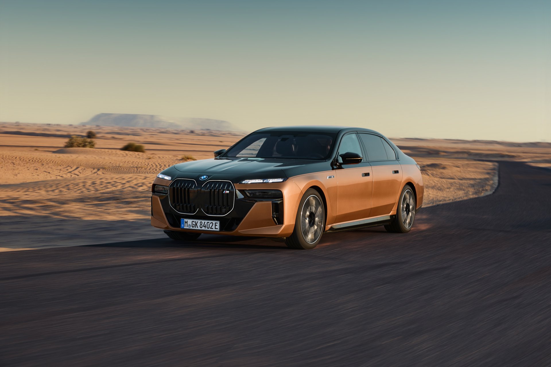 Download Vehicle BMW I7 XDrive60 4k Ultra HD Wallpaper