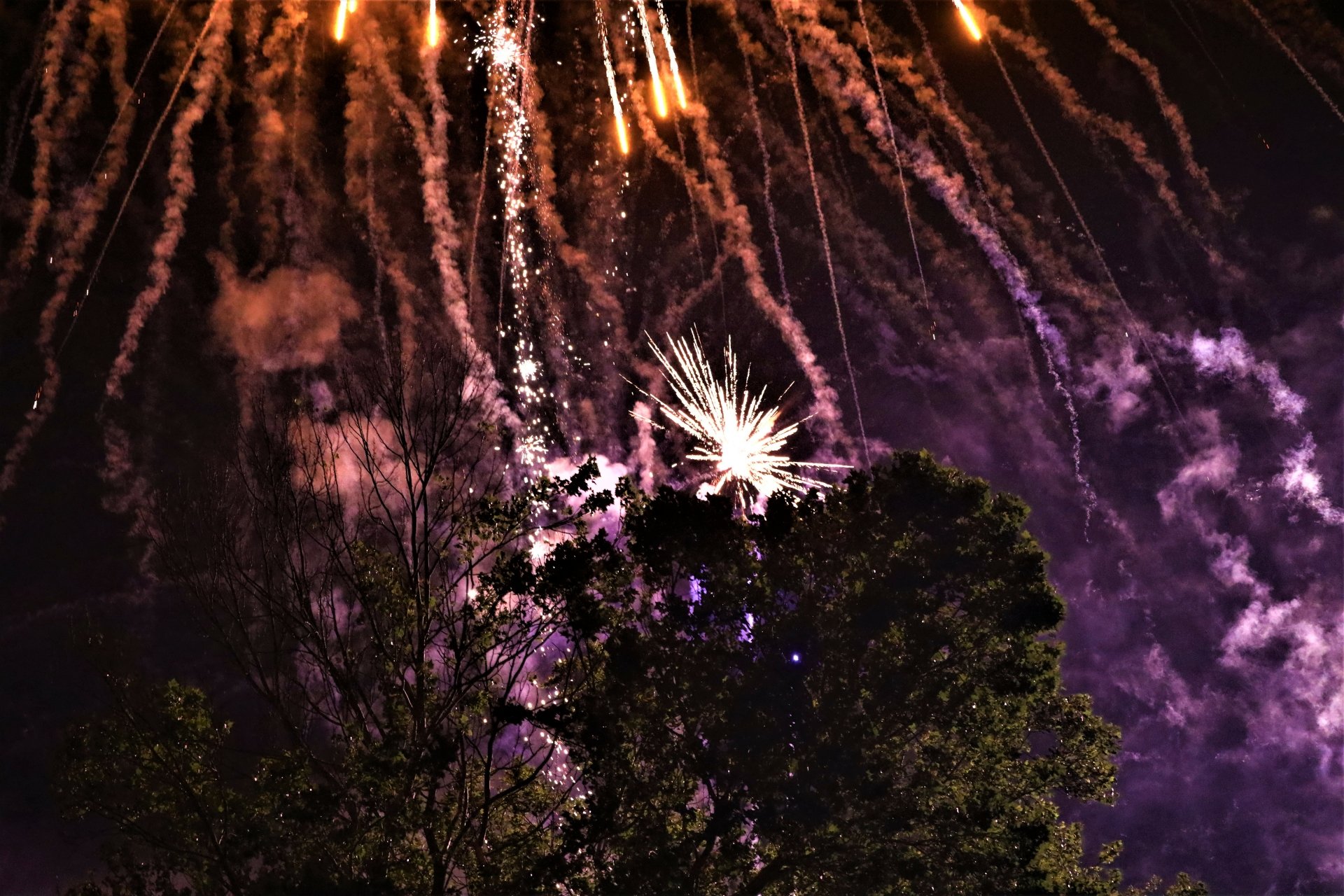 Fireworks Berea KY by kayakteddy