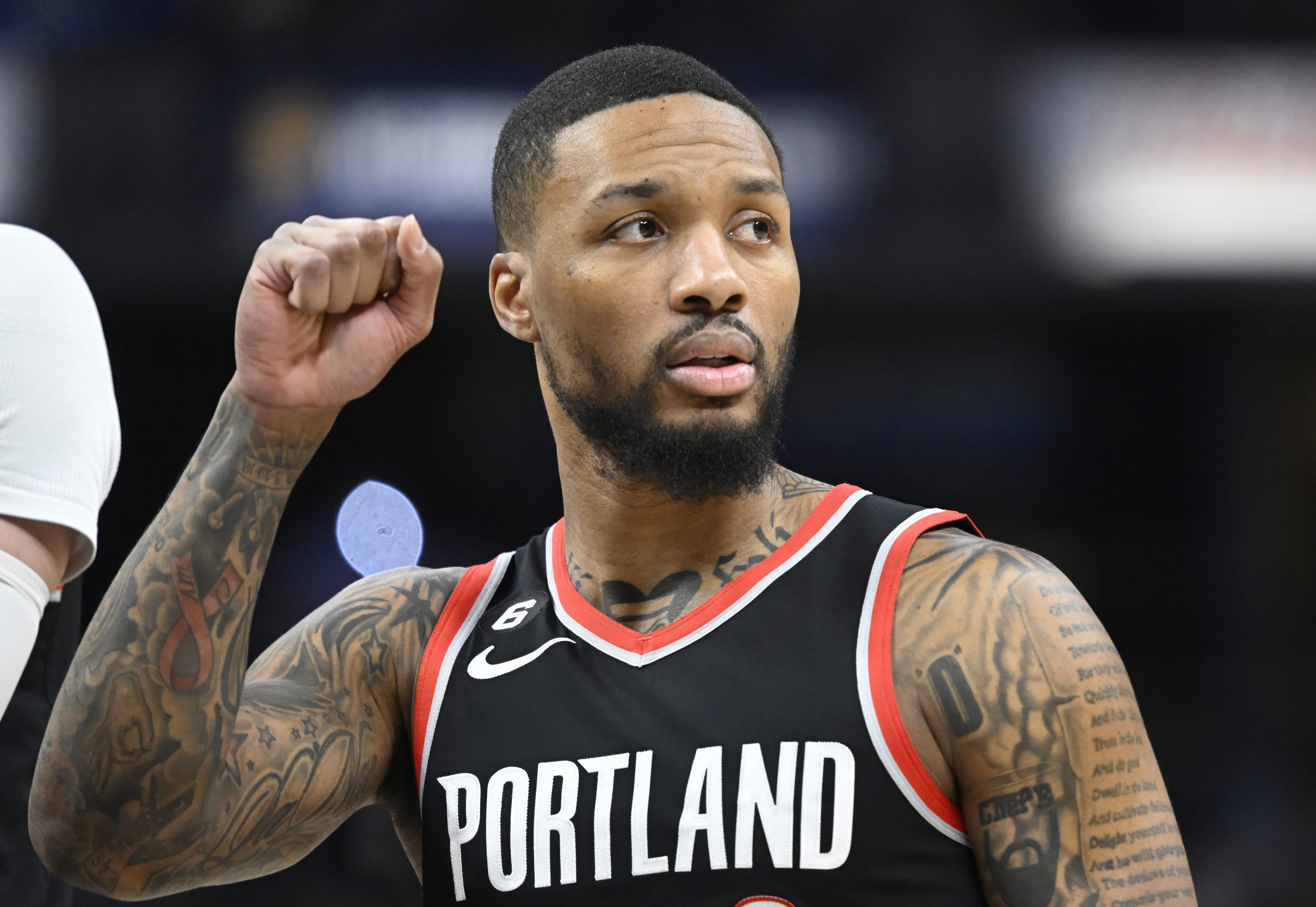 Sports Damian Lillard HD Wallpaper | Background Image