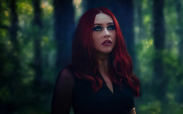 Christina Aguilera Forest