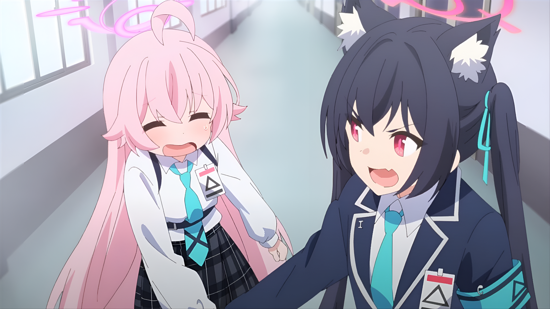 Anime-style 4K Ultra HD wallpaper featuring Blue Archive characters Takanashi Hoshino and Kuromi Serika in a school hallway, vibrant and expressive.