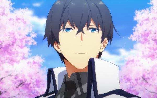 HD desktop wallpaper of Tatsuya Shiba from The Irregular at Magic High School anime, featuring the character with a serious expression against a backdrop of pink cherry blossoms.