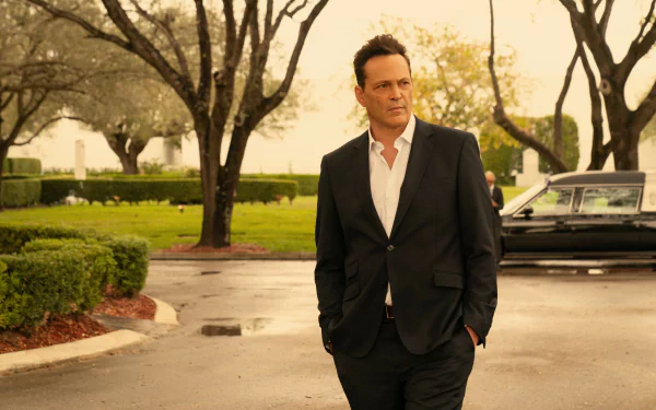 HD wallpaper featuring Vince Vaughn from the TV show Bad Monkey. A striking background that captures the essence of the series.