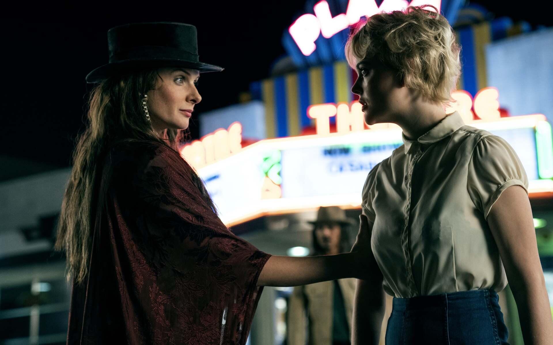 Download HD Wallpaper