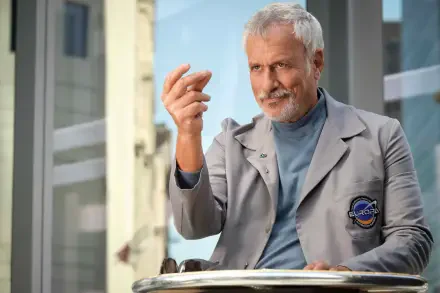  星际迷航壁纸，只做中转使用