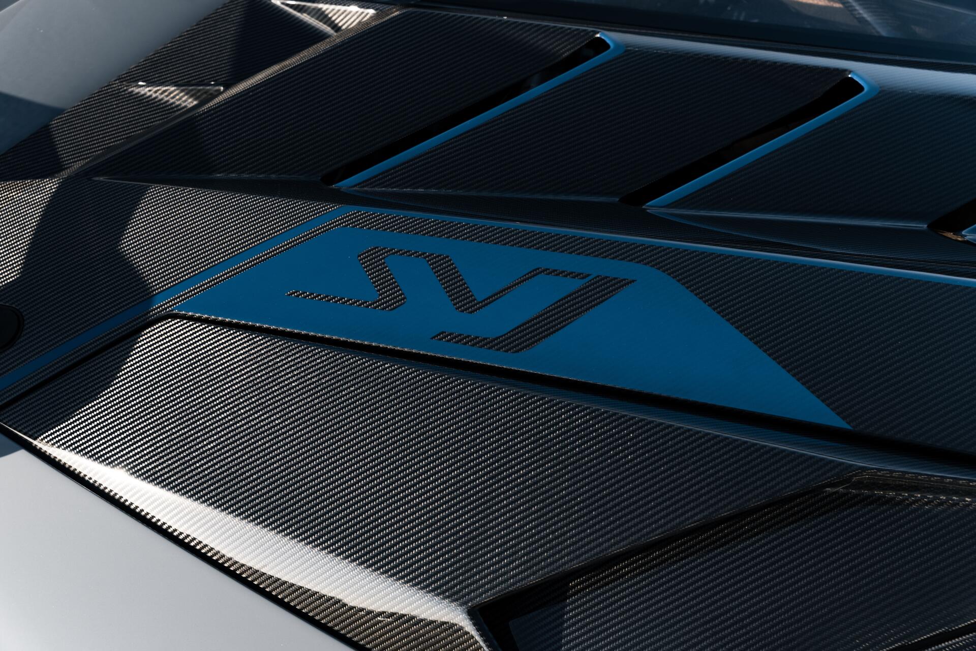 Download Car Lamborghini 8k Ultra HD Wallpaper