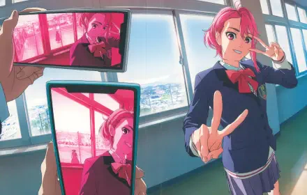 Aira Shiratori from the anime Dandadan poses with a peace sign in a bright school hallway, captured through two smartphone screens in this 8K Ultra HD desktop wallpaper.