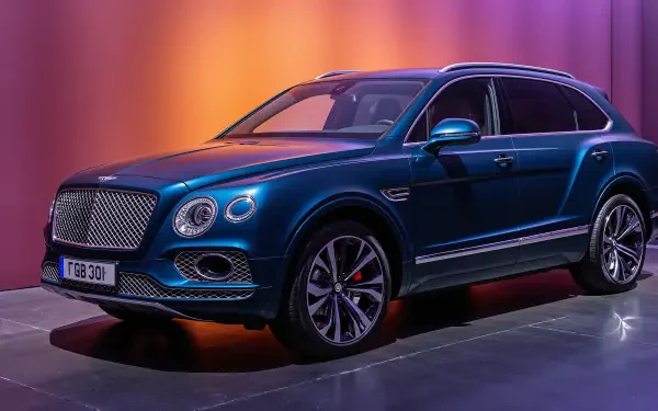 Bentley Bentayga HD Desktop Wallpaper | Background Image