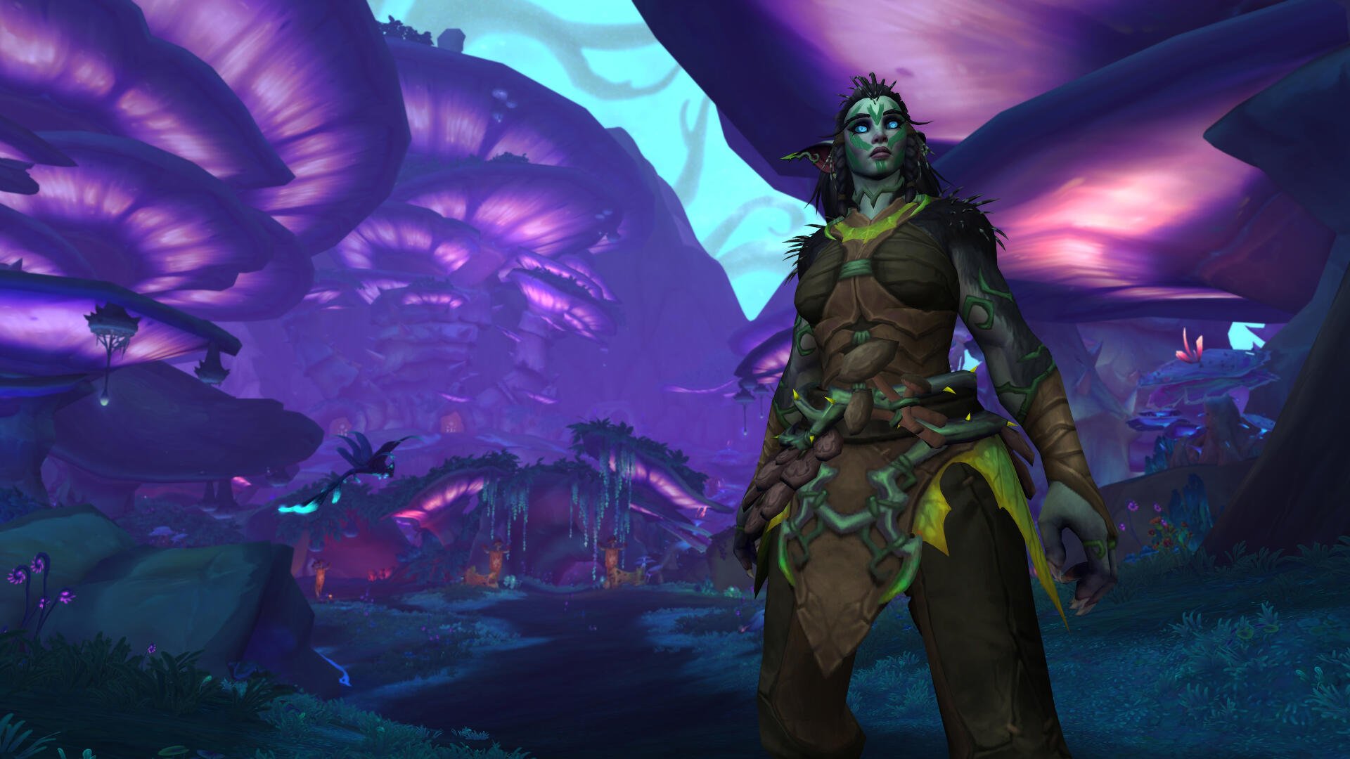 MMORPG scene from World of Warcraft: Midnight — a lone armored fantasy hero stands in a glowing purple fungal forest; 4K Ultra HD PC desktop wallpaper and background.
