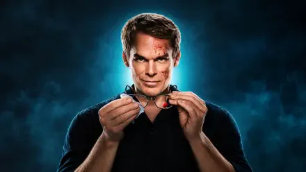 Dexter: Resurrection 4K Ultra HD PC desktop wallpaper — intense portrait of a blood-splattered man breaking glasses against a moody teal smoke background.