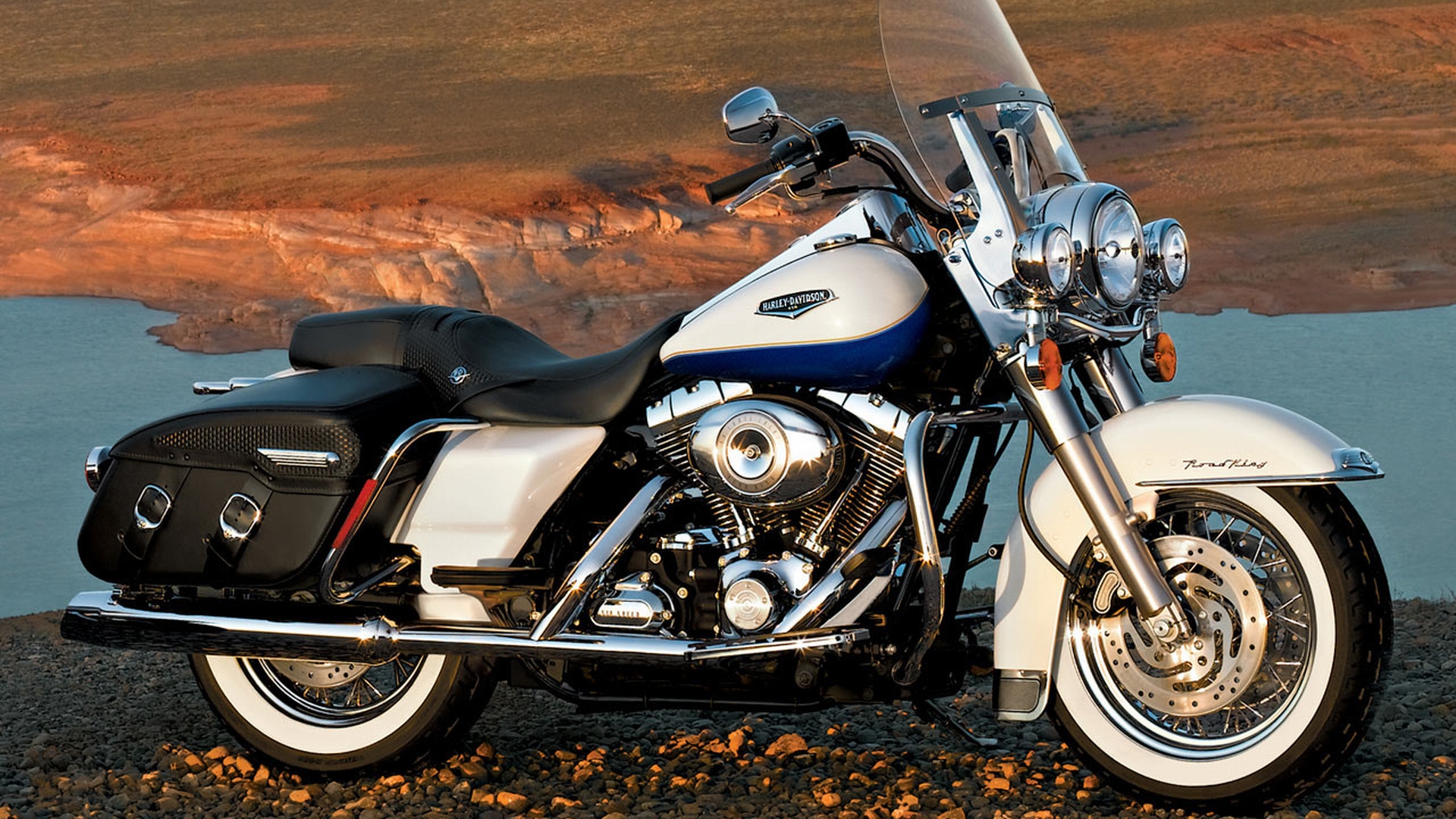 Vehicles Harley-Davidson Road King HD Wallpaper | Background Image