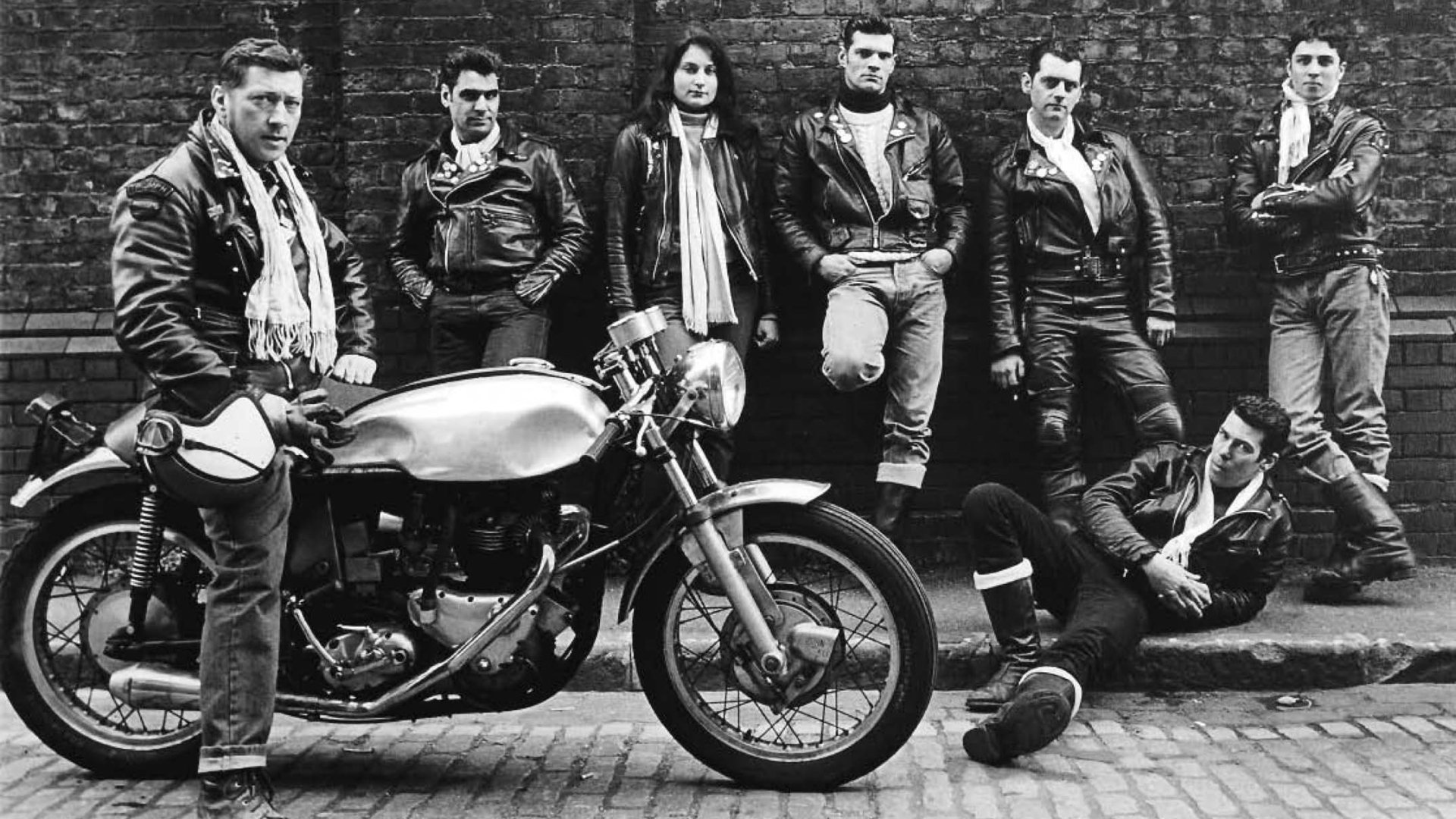 Download Vehicle Motorcycle HD Wallpaper