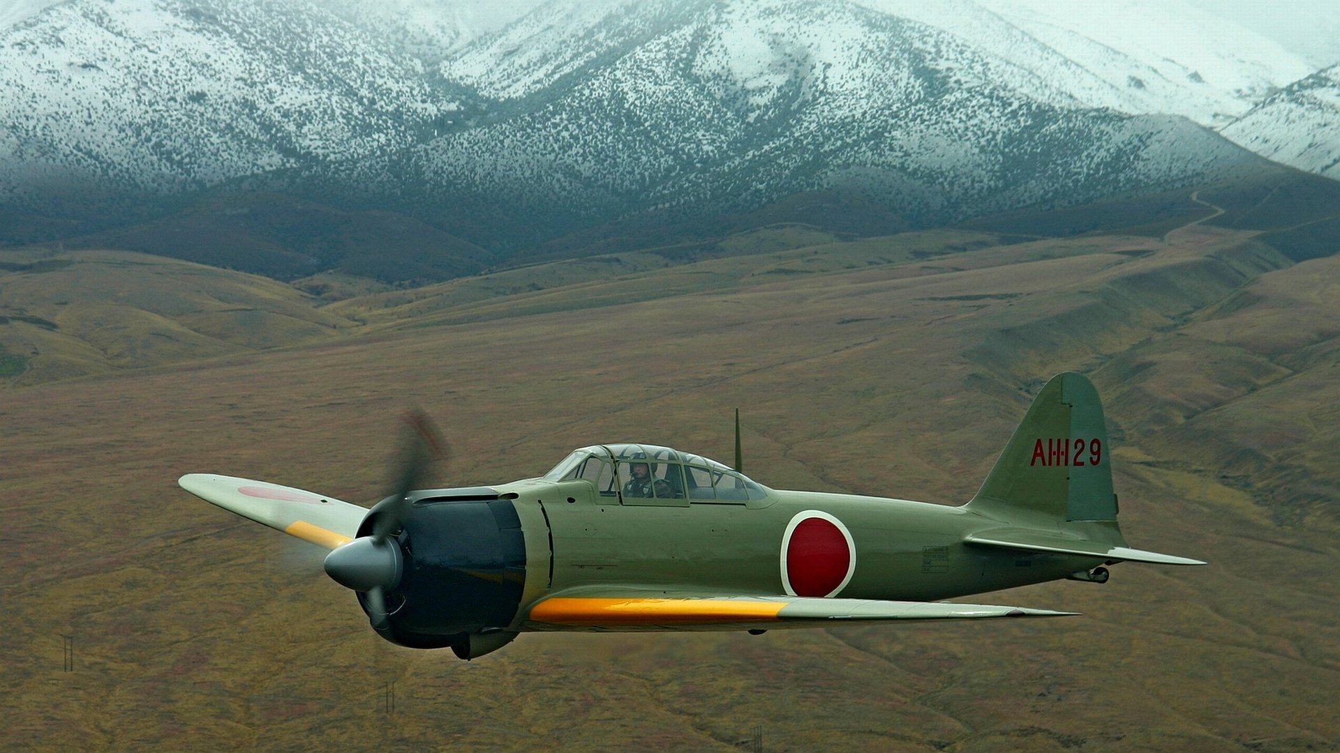 Download Military Aircraft Mitsubishi A6M Zero HD Wallpaper