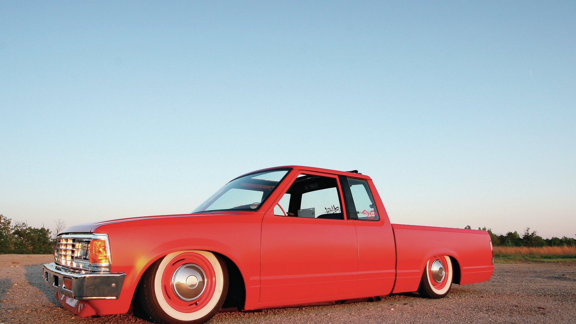 Download Vehicle Nissan 4k Ultra HD Wallpaper