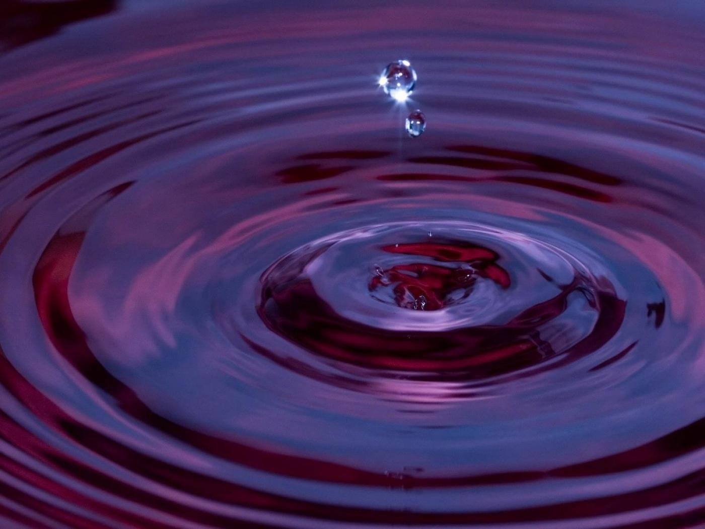 Download Artistic Abstract Wallpaper