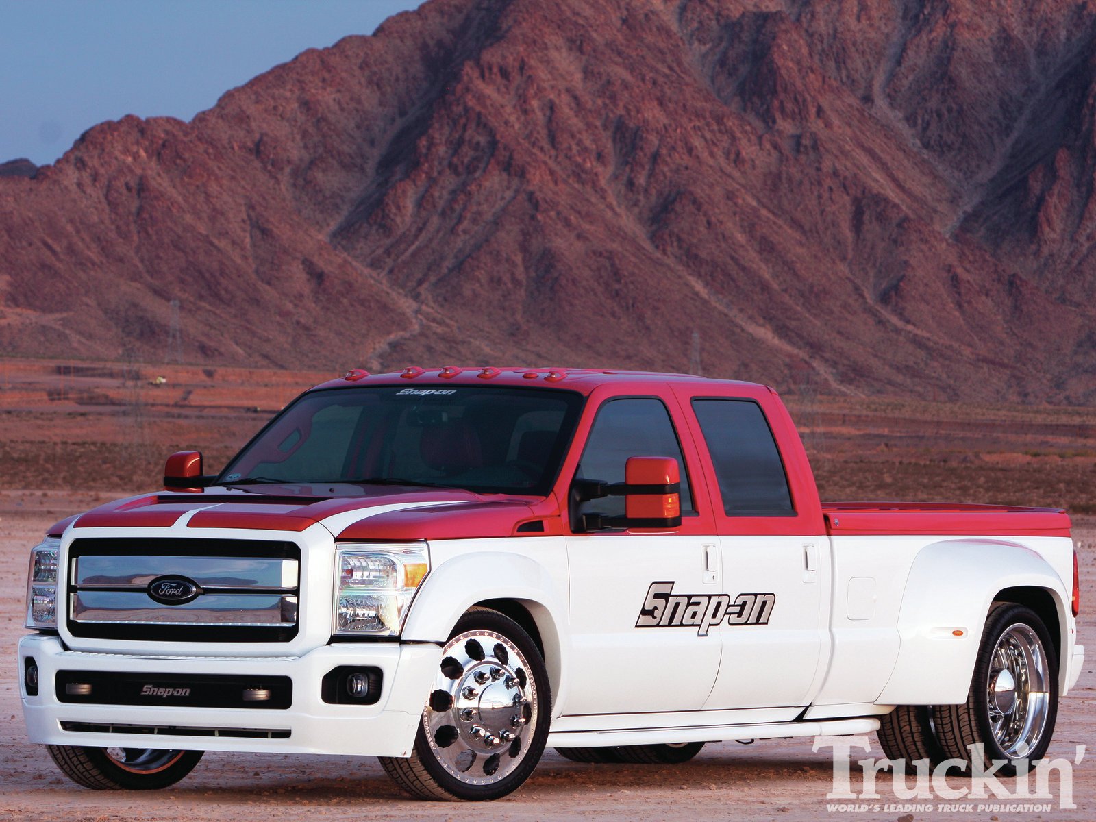 Download Vehicle Ford Wallpaper | 1600x1200 | Wallpaper Abyss