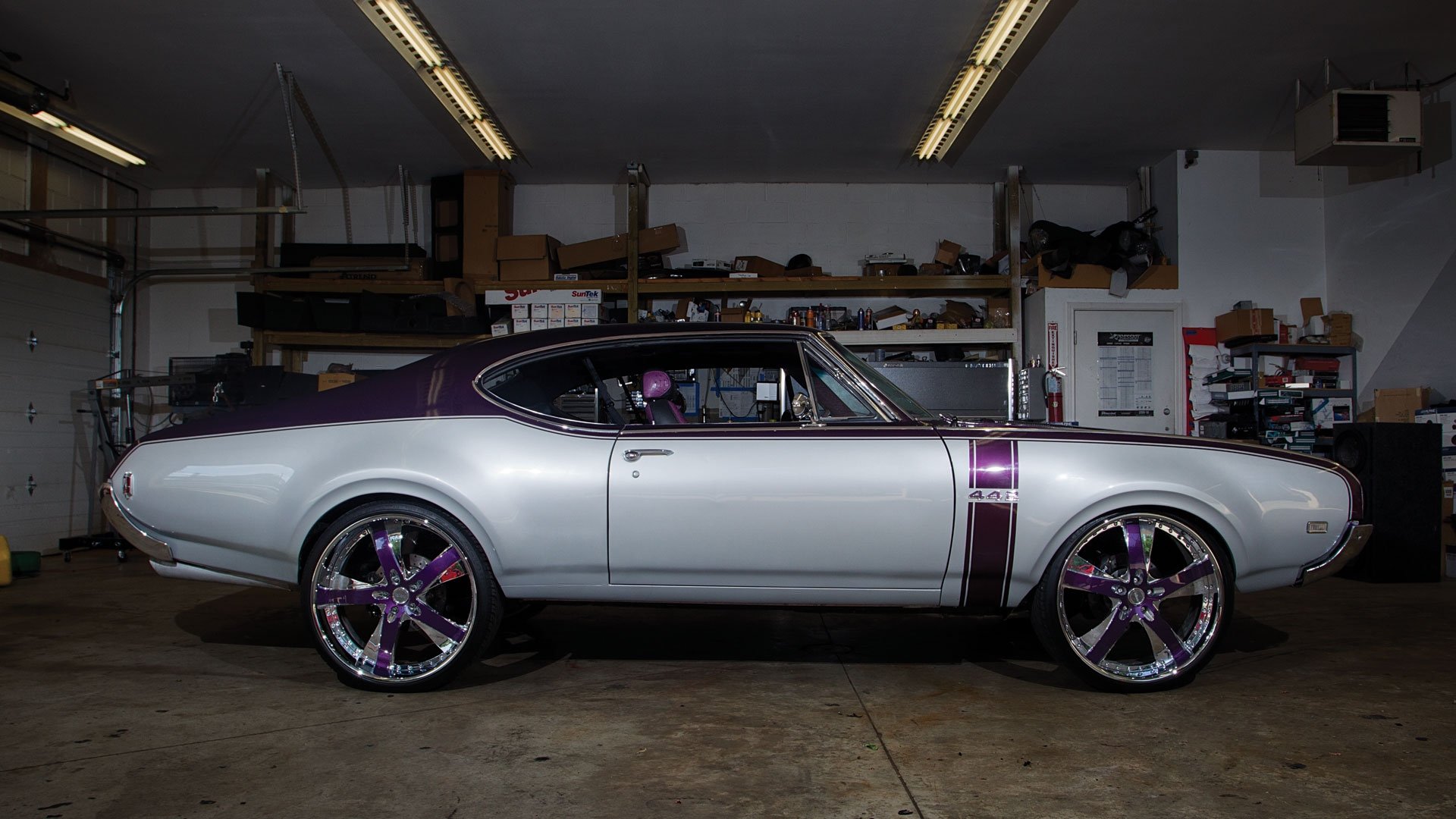 Download Vehicle Oldsmobile HD Wallpaper