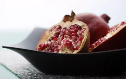 food pomegranate HD Desktop Wallpaper | Background Image
