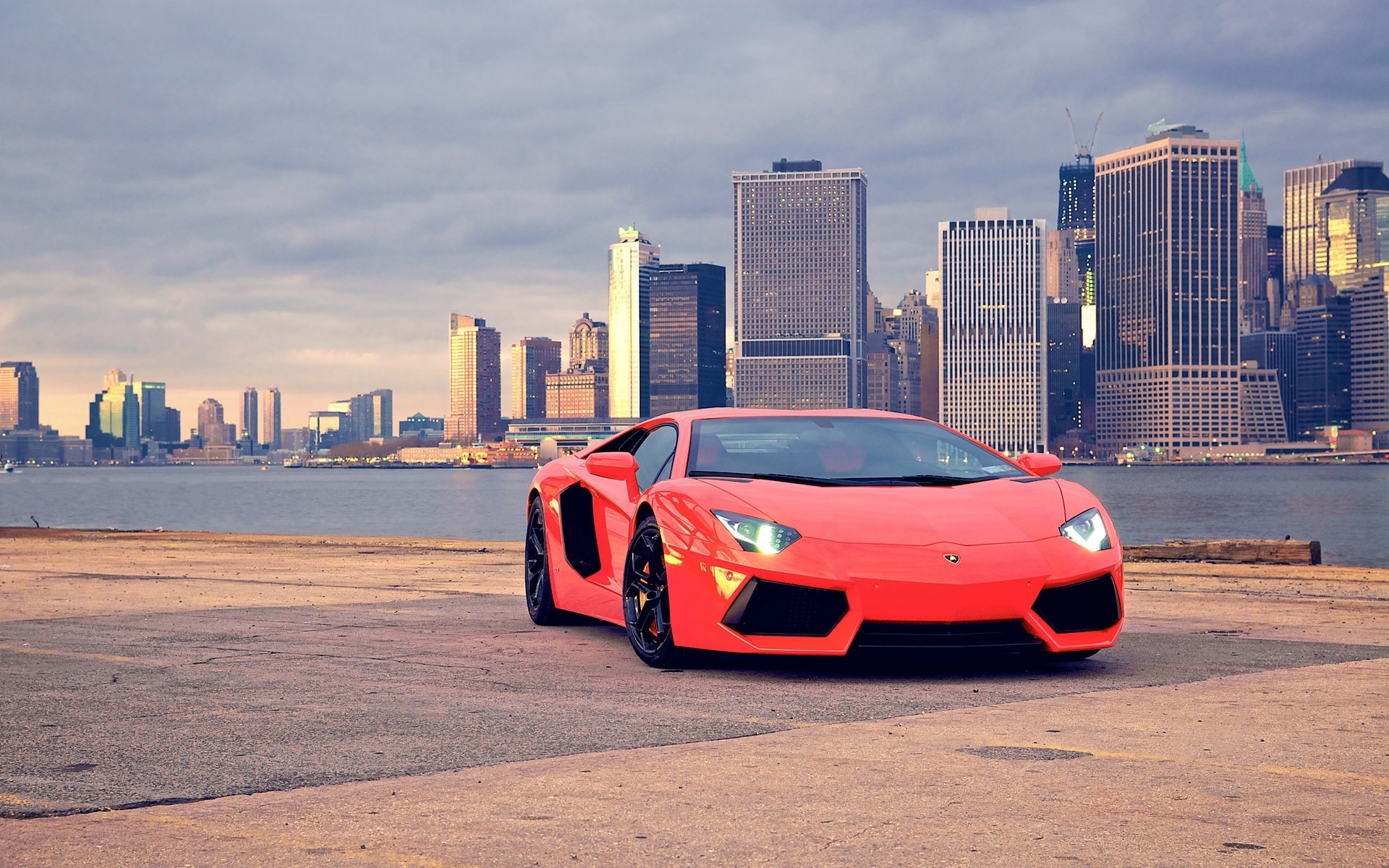 Lamborghini Aventador LP 700-4 HD Wallpaper