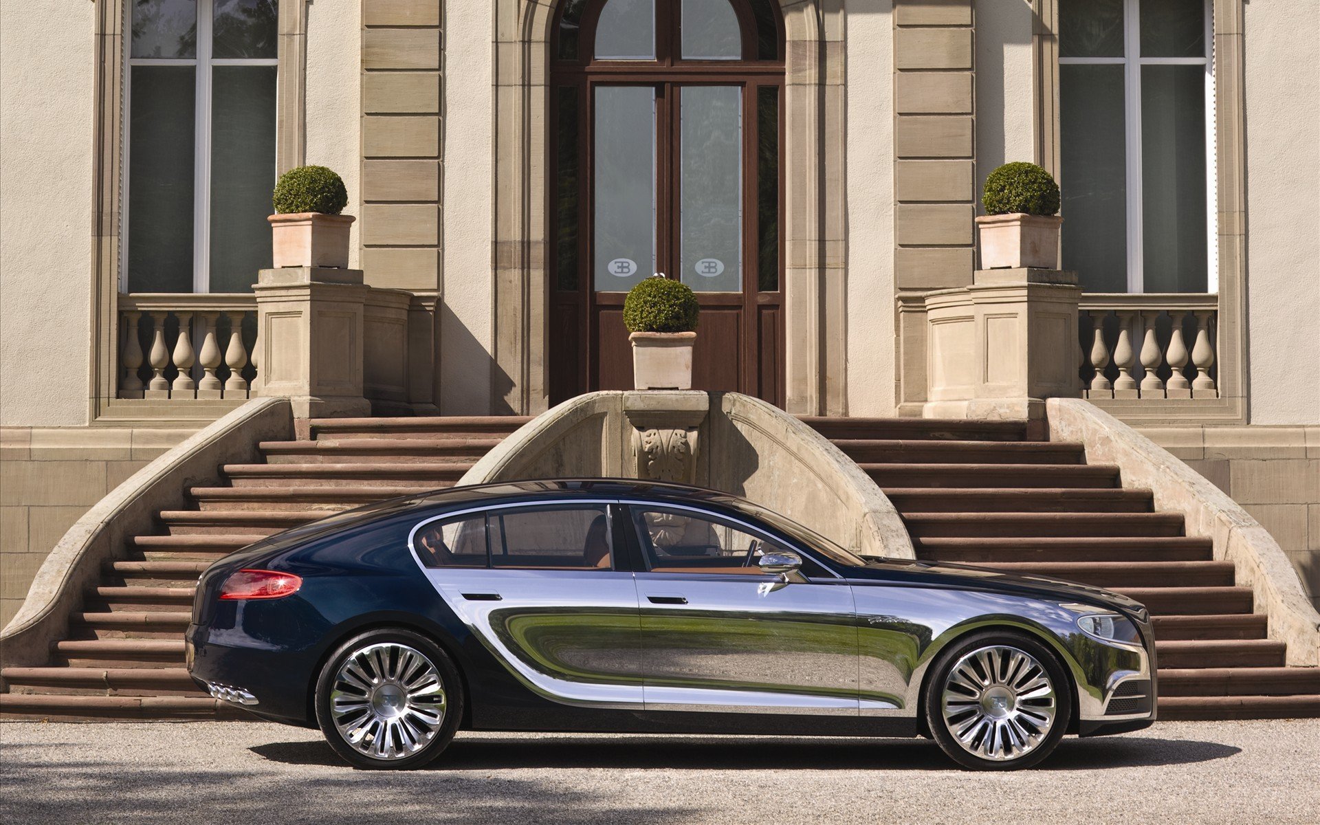 Download Vehicle Bugatti HD Wallpaper