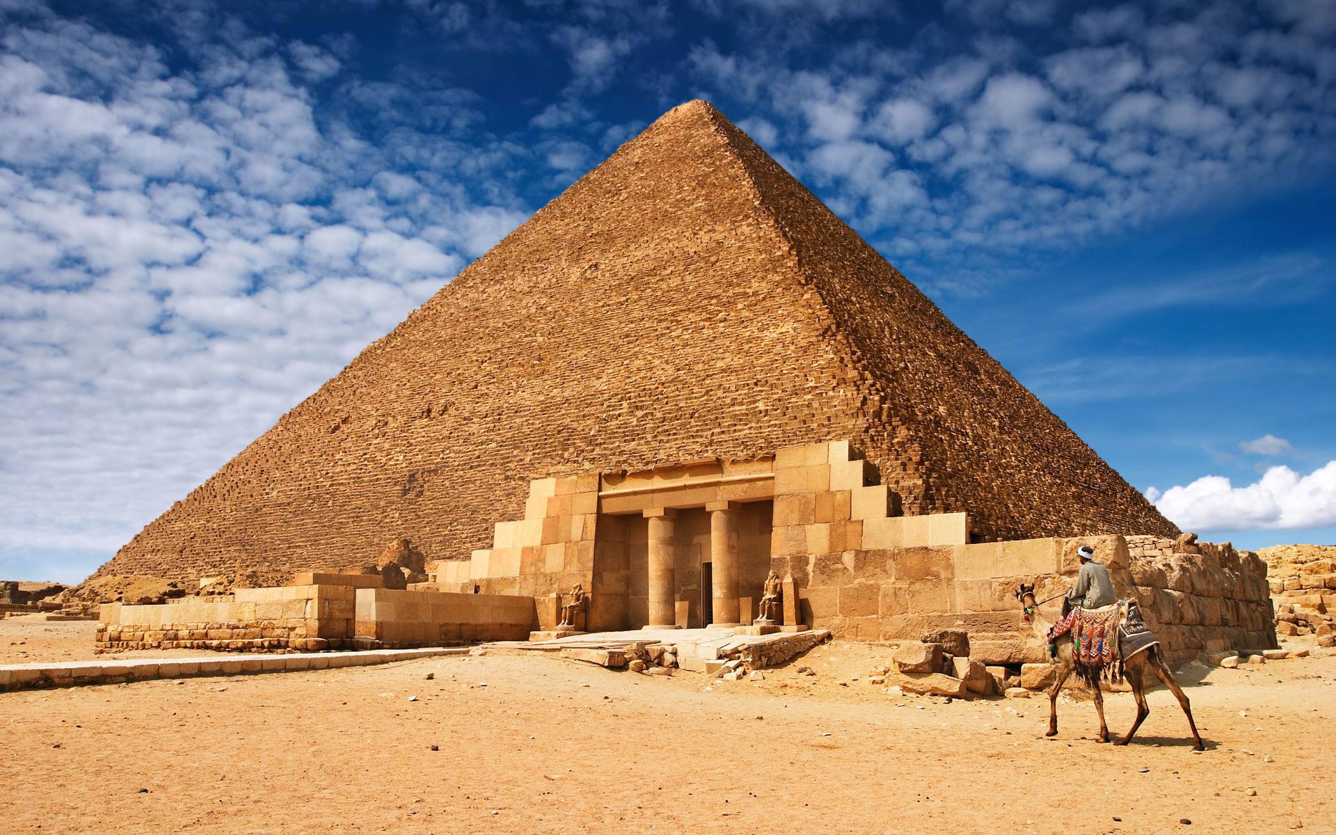 Man Made Pyramid HD Wallpaper | Background Image