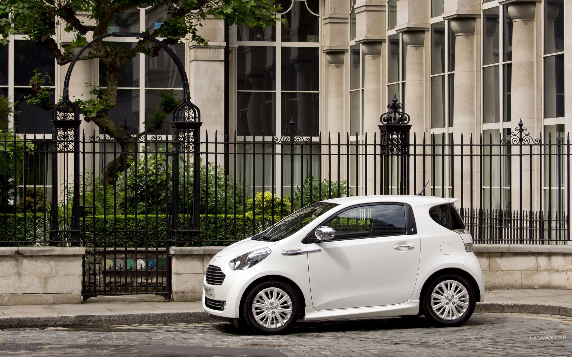 Download Vehicle Aston Martin Cygnet HD Wallpaper