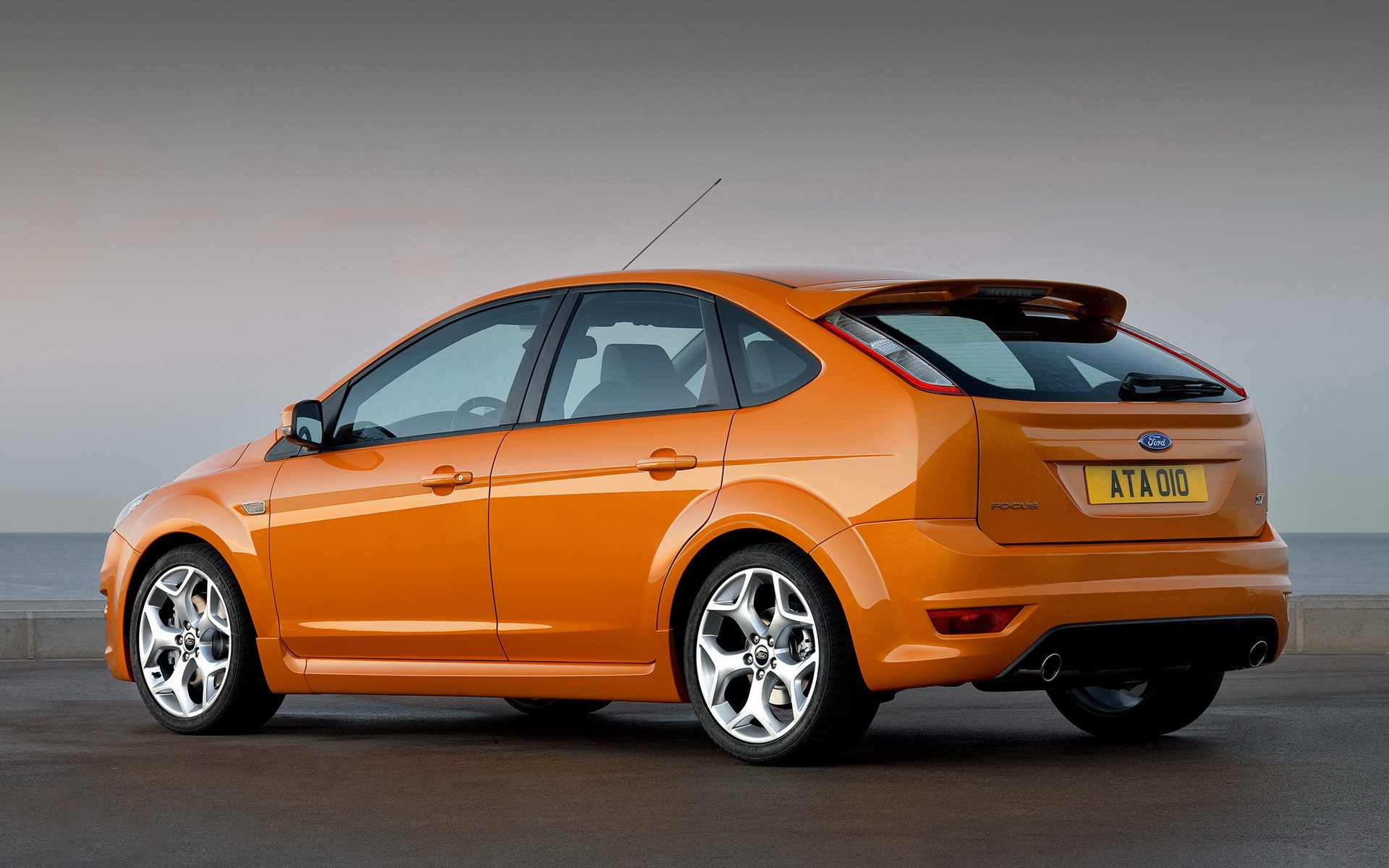 Download Vehicle Ford Focus HD Wallpaper