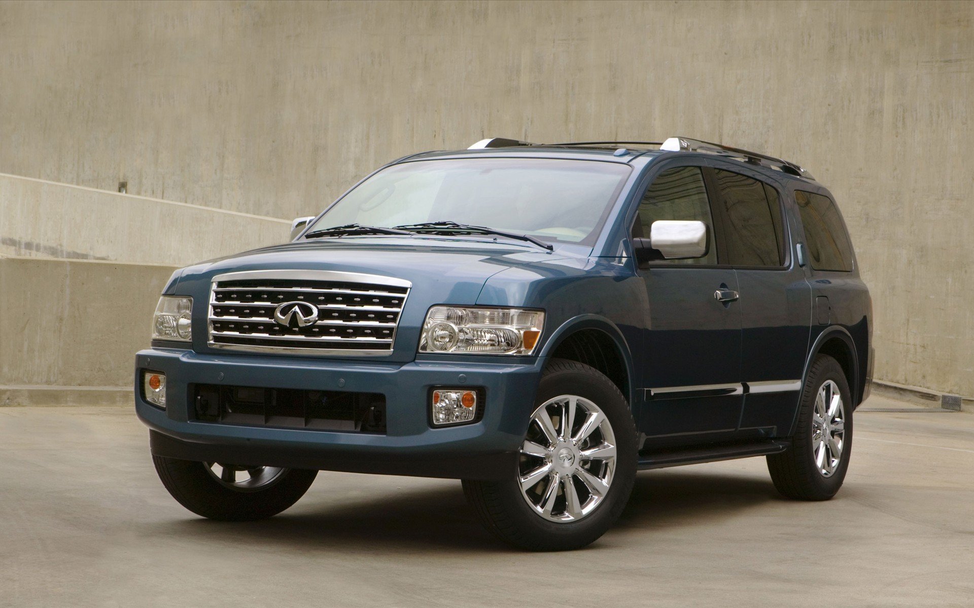 Download Vehicle Infiniti HD Wallpaper