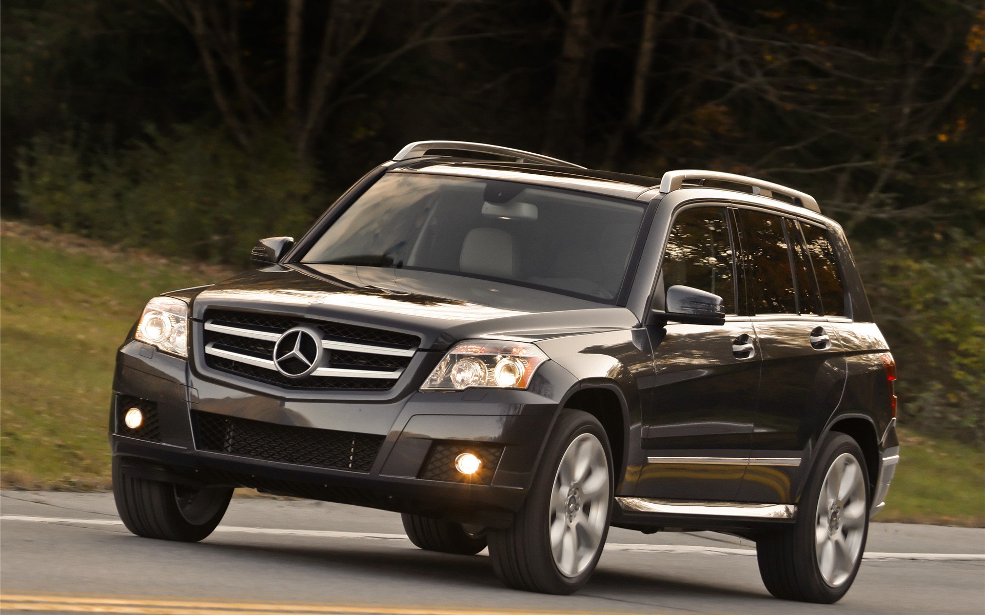Download Vehicle Mercedes HD Wallpaper