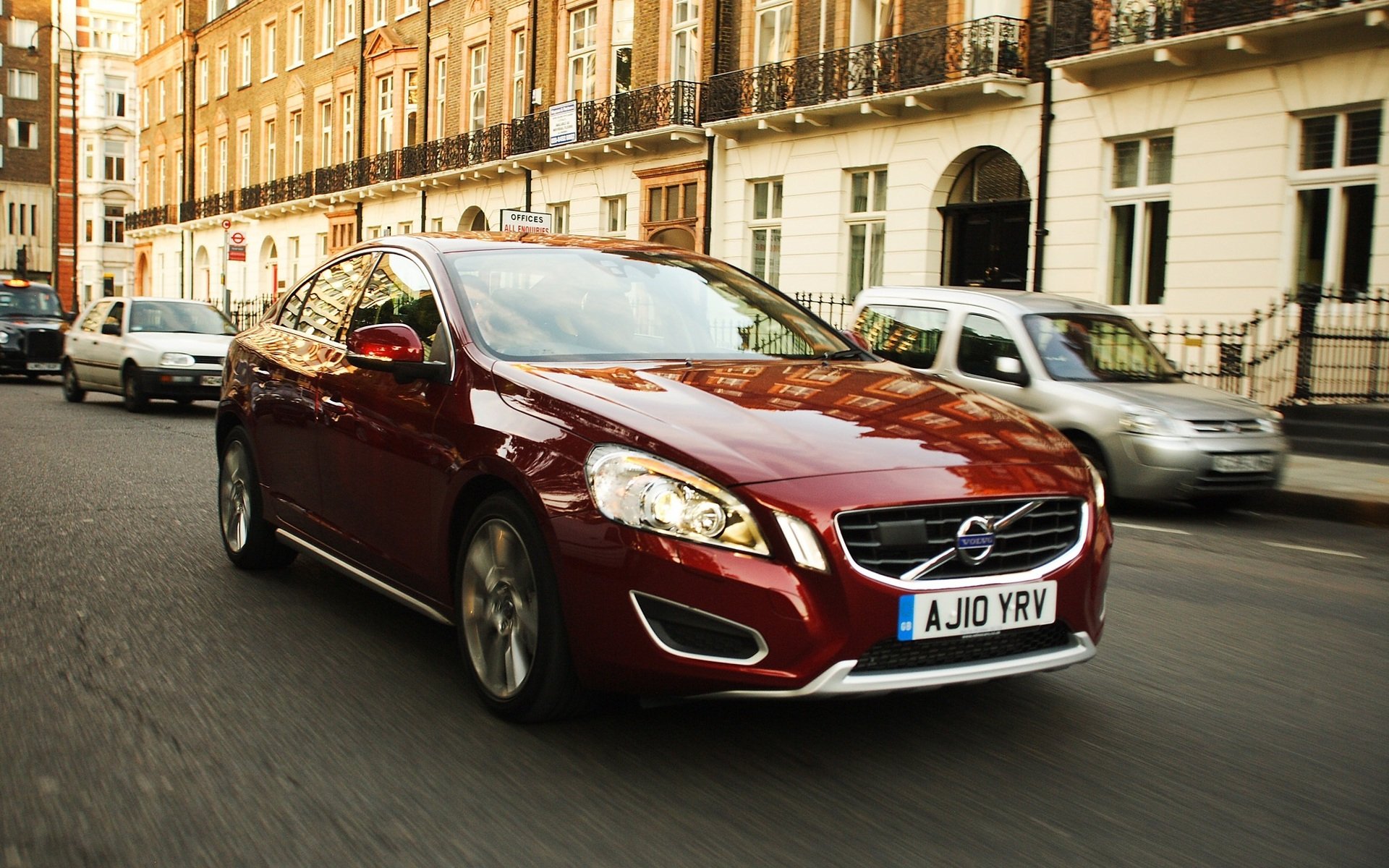 Download Vehicle Volvo HD Wallpaper