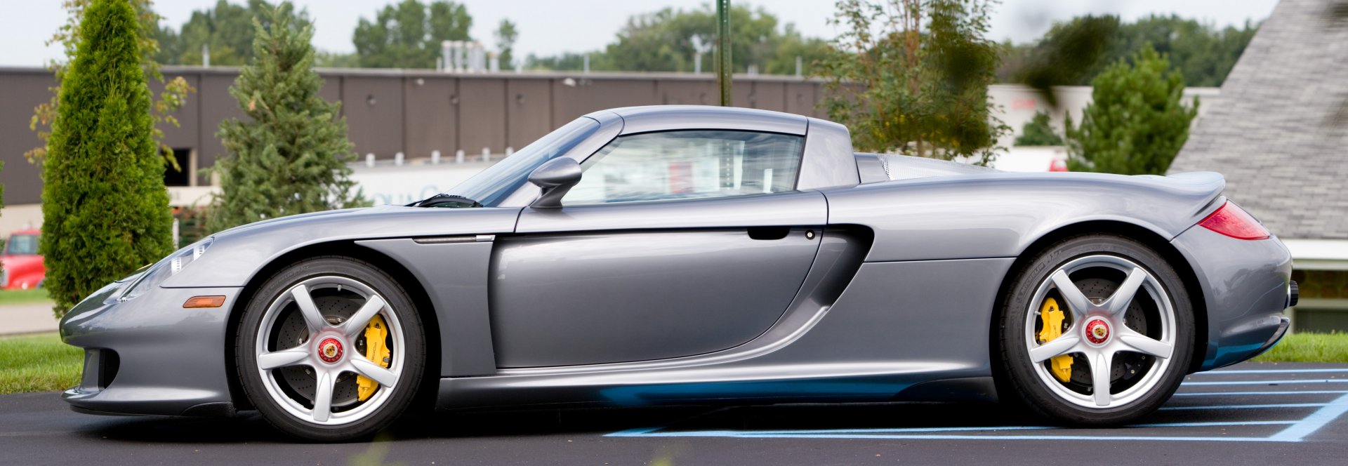 Download Porsche Vehicle Porsche Carrera GT HD Wallpaper